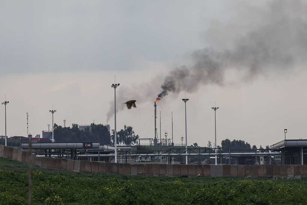 Iraq Faces Challenges in Oil Export Strategies, Yet the UAE Could Provide Assistance Iraq Faces Challenges in Oil Export Strategies, Yet the UAE Could Provide Assistance
